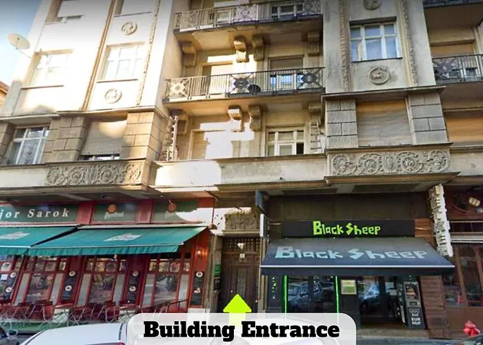 Black Sheep Budapest Hostel&Apart