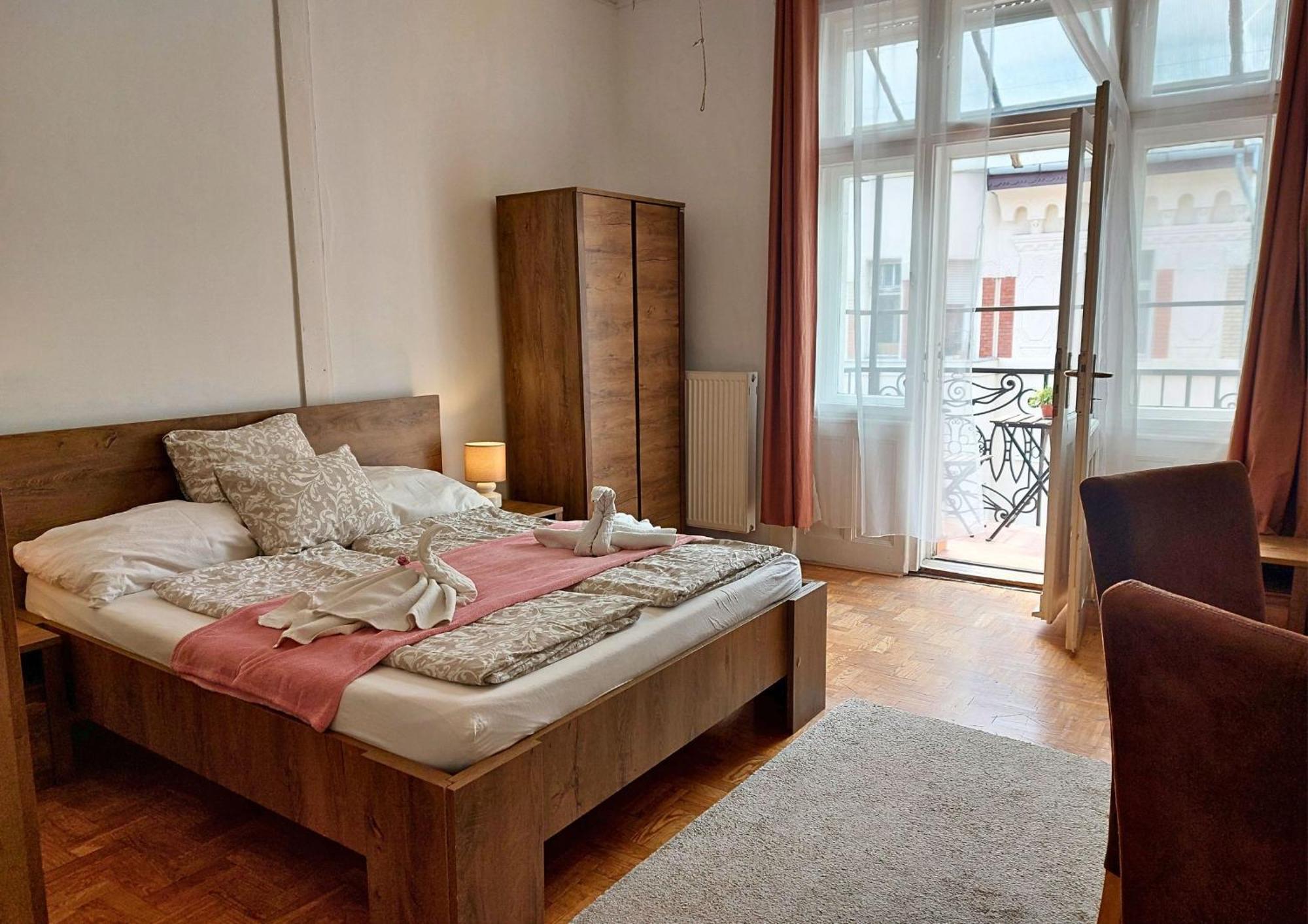 Black Sheep Hostel&apart Hostel