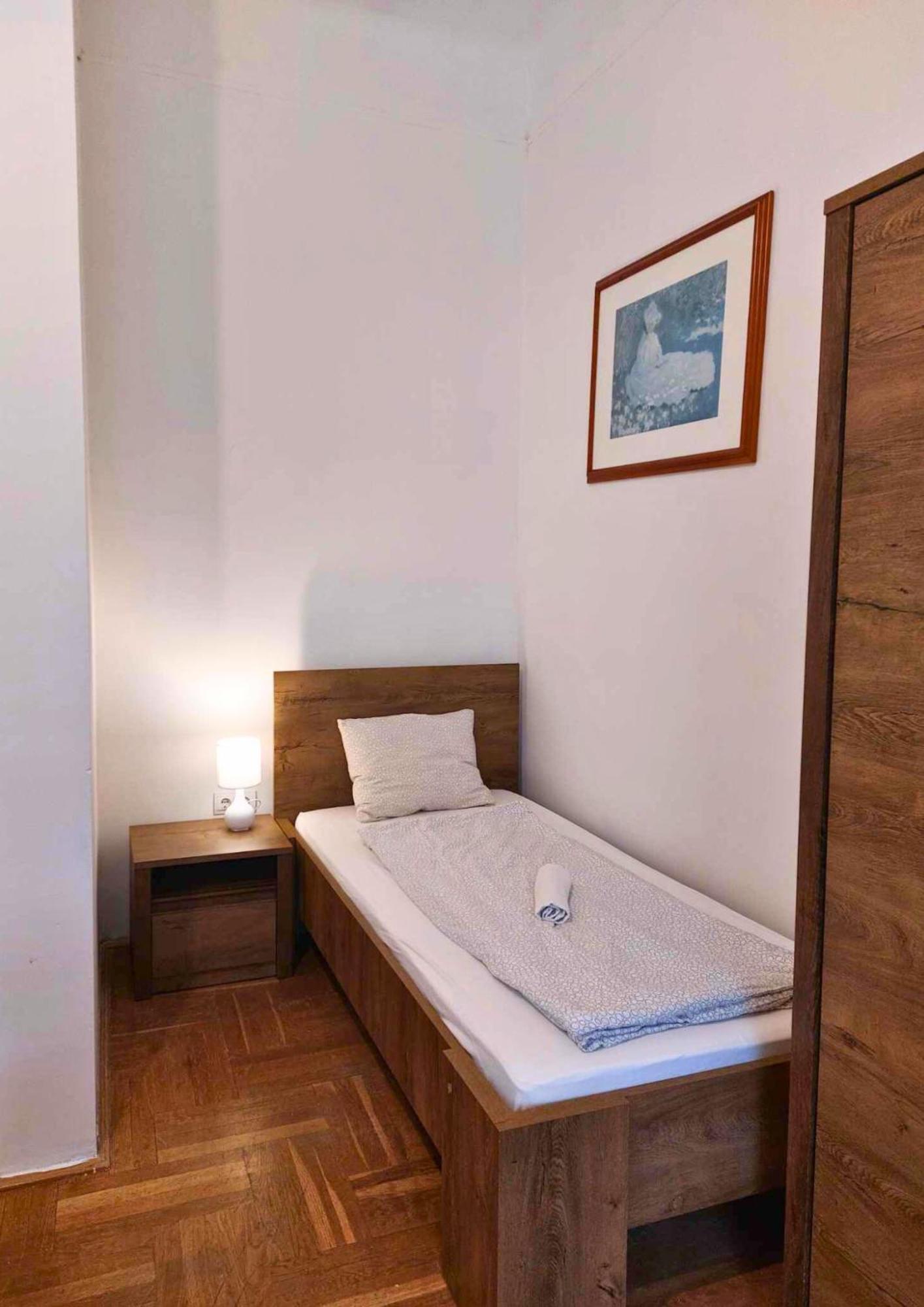 Hostel Black Sheep Hostel&apart