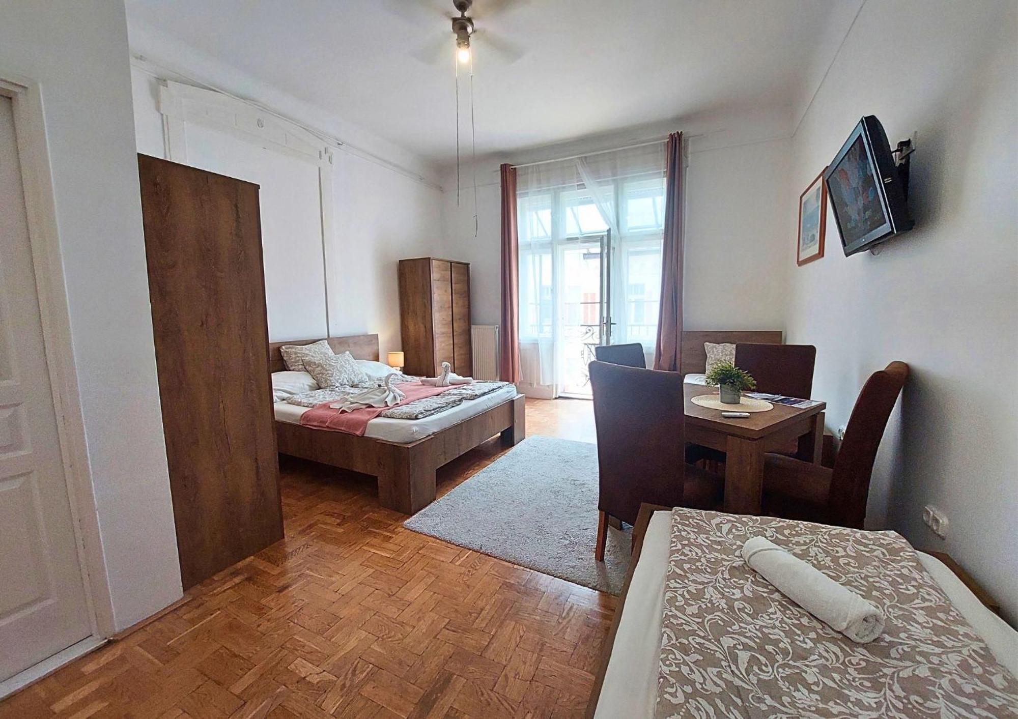 Hostel Black Sheep Smart